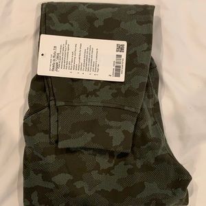 Lululemon Ready to Rulu joggers 7/8